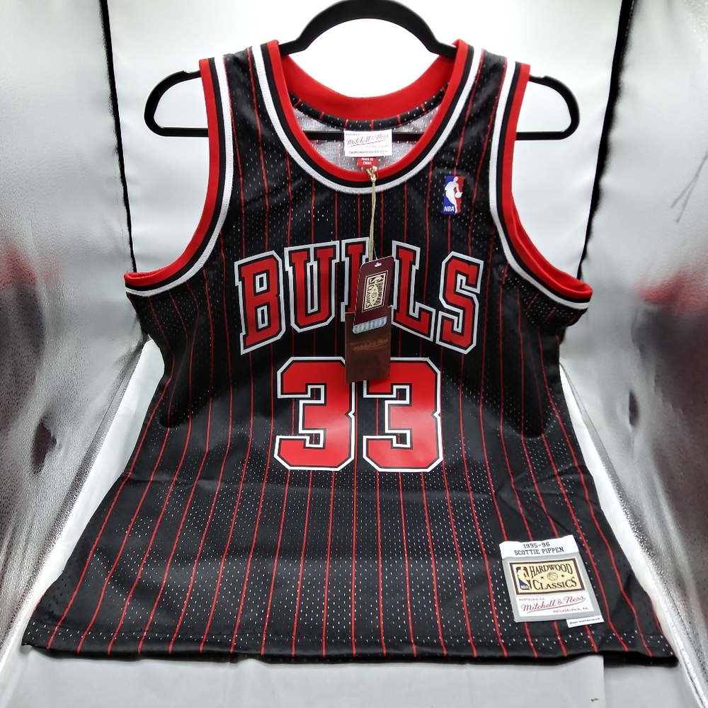 SCOTTIE PIPPEN 1995-96 BULLS MITCHELL NESS SWINGMAN Mens Alternate Jersey S-XL